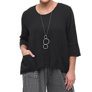 NEW TULIP CLOTHING carly pullover top in black